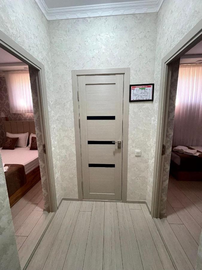 Barhat Hotel Tasjkent Eksteriør billede